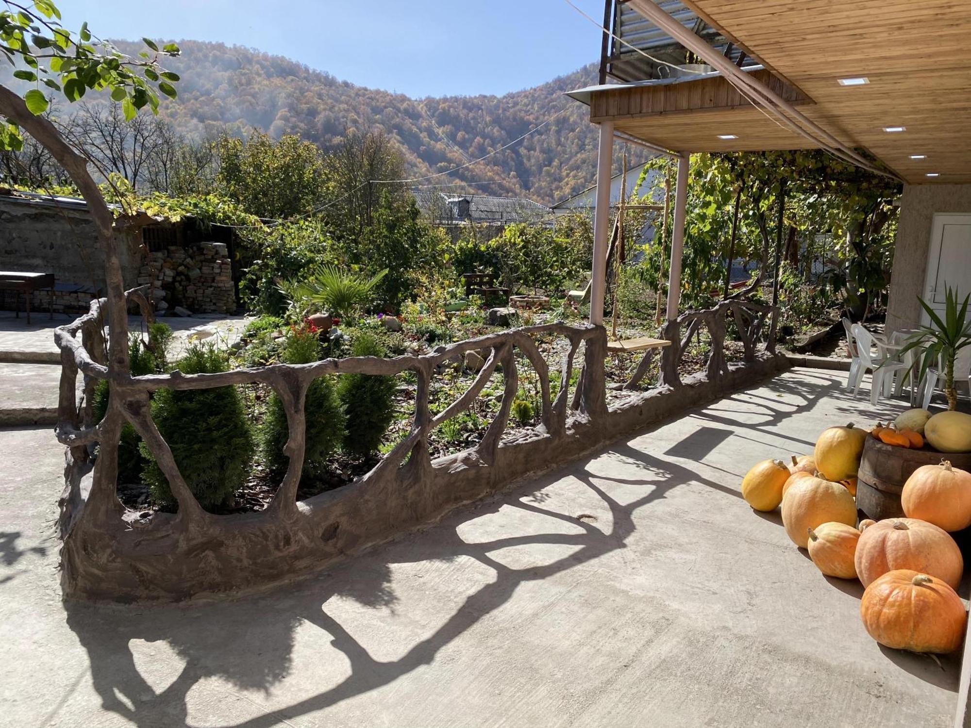 Green Park Guest House Dilijan Εξωτερικό φωτογραφία